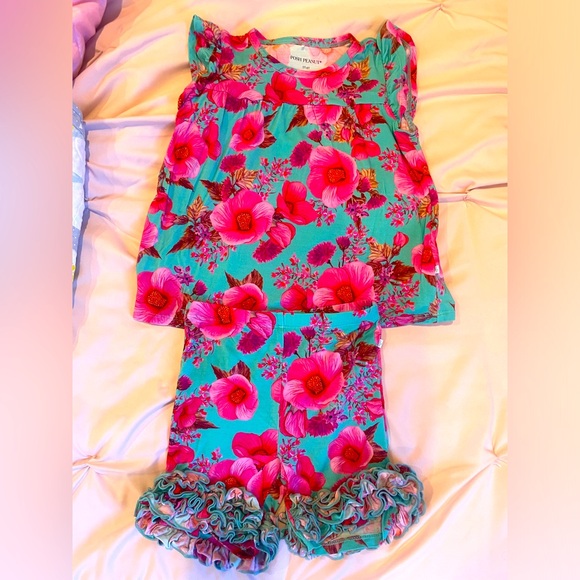 Posh peanut 5T/6T shirt shorts bright vibrant pink and blue - Picture 6 of 6